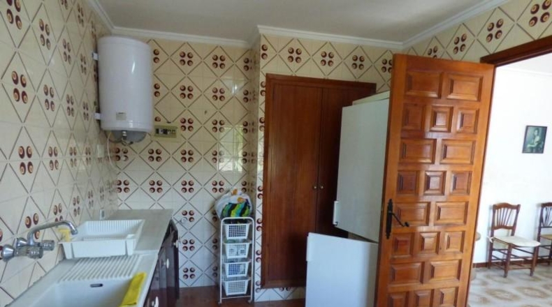 Valencia - Fuente la Higuera - 3240m2