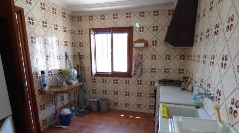 Valencia - Fuente la Higuera - 3240m2