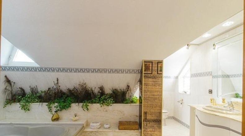Alicante - San Vicente del Raspeig - 1100m2