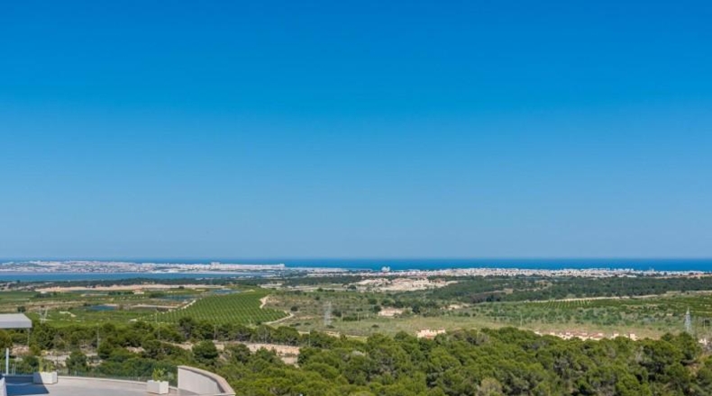 Alicante - San Miguel de Salinas - 389m2