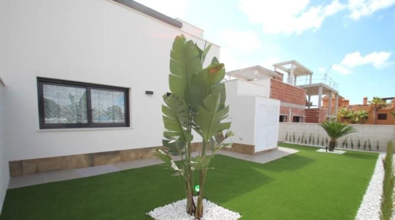 Alicante - San Miguel de Salinas - 425m2