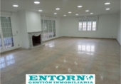 Chalet independiente con terreno en venta en la España, Santa Perpètua de Mogoda, ref: TR134229 foto