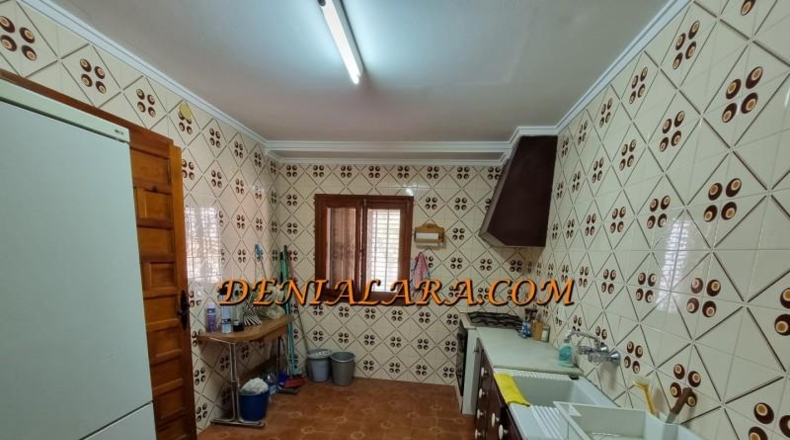 Valencia - Fuente la Higuera - 3240m2