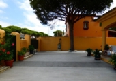 Xalet independent amb terreny en venda a la España, Chiclana de la Frontera, ref.: TR148400 foto