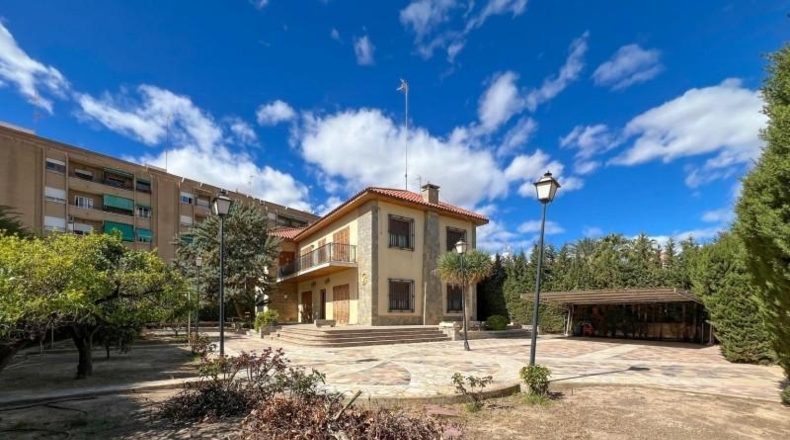 Asturias - Gijón - 966m2