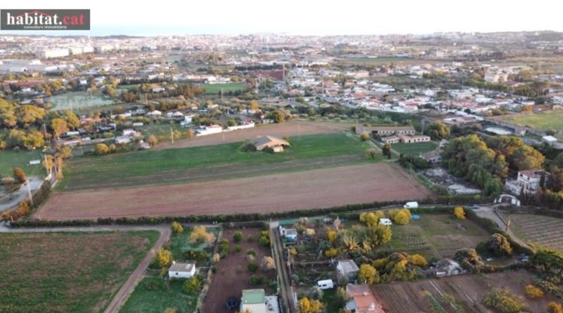 Barcelona - Vilanova i la Geltrú - 40000m2