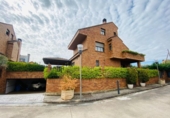 Chalet independiente con terreno en venta en la España, Logroño, ref: TR366572 foto
