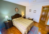 Chalet independiente con terreno en venta en la España, Logroño, ref: TR366572 foto