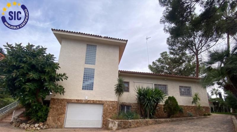 València - Torrente - 935m2