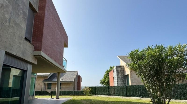 Cantabria - Santa Cruz de Bezana - 540m2