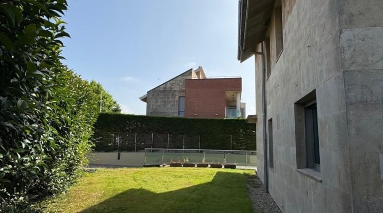 Cantabria - Santa Cruz de Bezana - 540m2