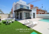 Chalet independiente con terreno en venta en la España, Pilar de la Horadada, ref: TR163841 foto