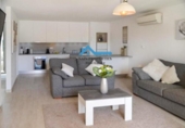 Chalet independiente con terreno en venta en la España, L'Alfàs del Pi, ref: TR320580 foto