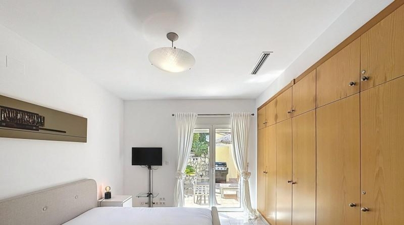Alicante - Benitachell - 840m2