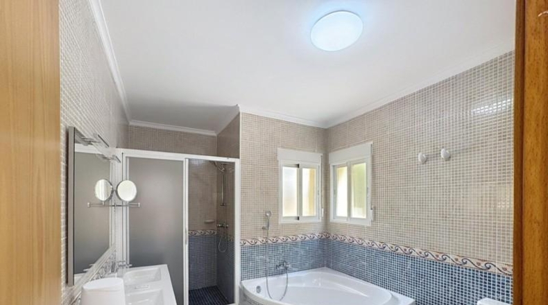 Alicante - Benitachell - 840m2