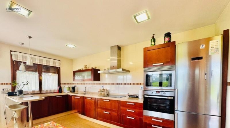 Asturias - Gijón - 3200m2