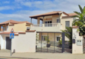Xalet independent amb terreny en venda a la España, Adeje, ref.: TR136820 foto