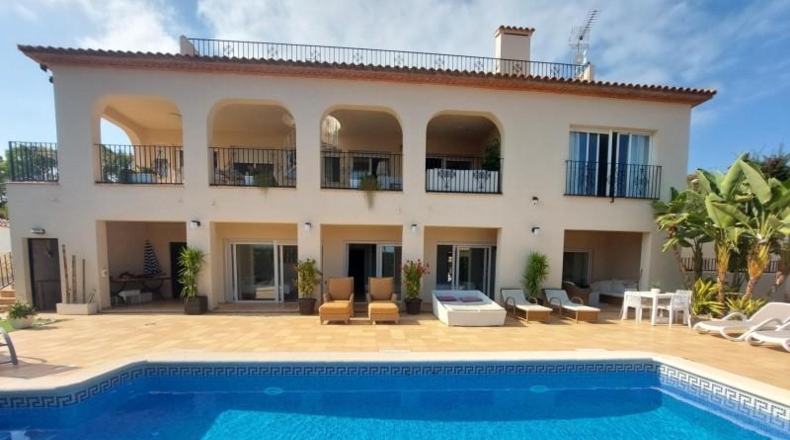 Alicante - Alfaz del Pi - 1200m2