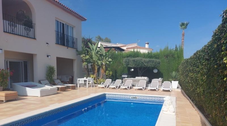 Alicante - Alfaz del Pi - 1200m2