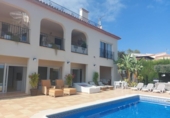 Xalet independent amb terreny en venda a la España, Altea, ref.: TR316635 foto