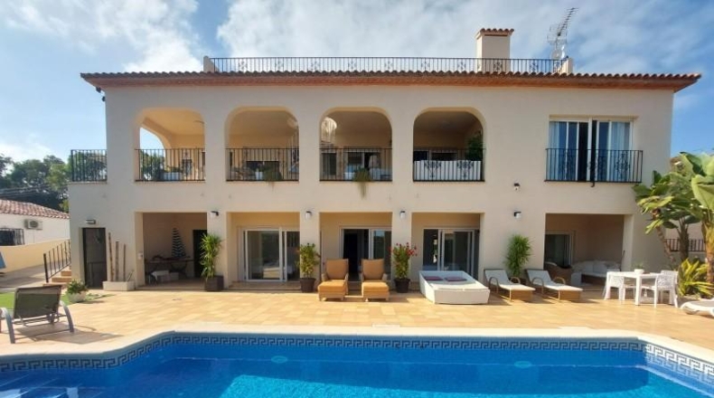 Alicante - Alfaz del Pi - 1200m2