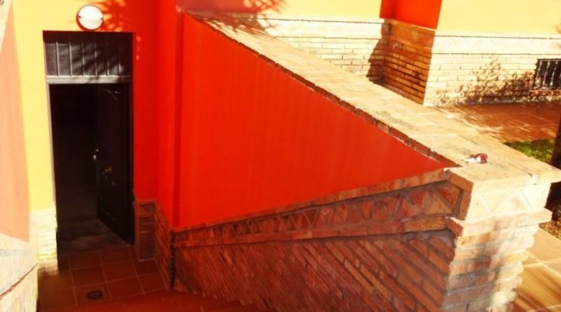 Sevilla - Mairena del Alcor - 1200m2
