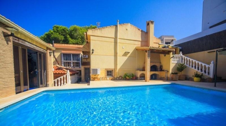 Alicante - Torrevieja - 827m2