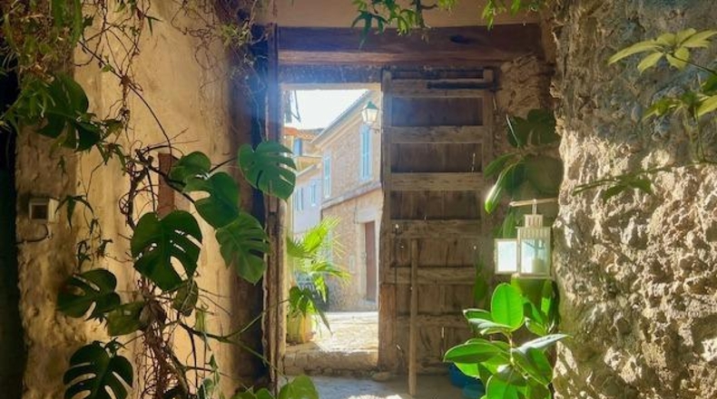 Balearic Islands - Selva - 384m2