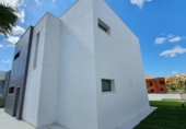 Chalet independiente con terreno en venta en la España, Manilva, ref: TR240621 foto
