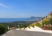 Xalet independent amb terreny en venda a la España, Altea, ref.: TR145461 foto