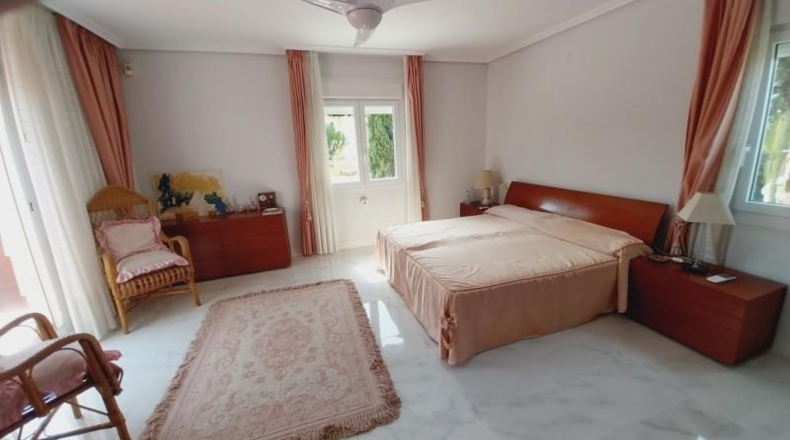 Alicante - Benidorm - 1025m2