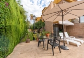 Chalet independiente con terreno en venta en la España, Alicante, ref: TR148476 foto