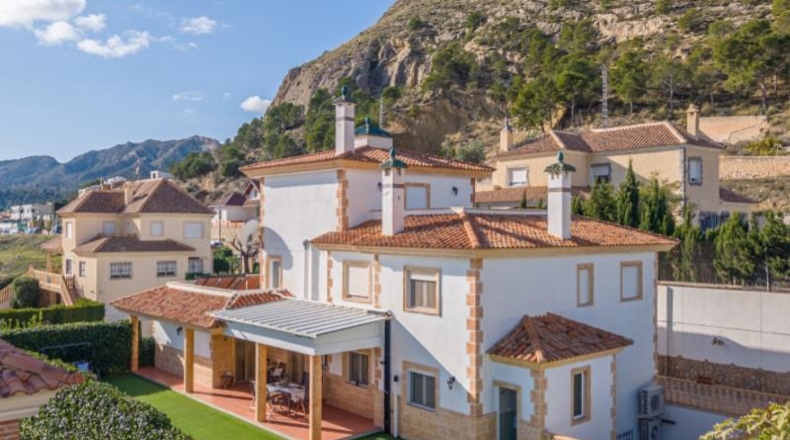 Alicante - Jijona - 640m2