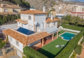 Xalet independent amb terreny en venda a la España, Xixona, ref.: TR376943 foto