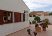 Xalet independent amb terreny en venda a la España, Benidorm, ref.: TR159806 foto