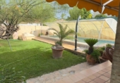 Chalet independiente con terreno en venta en la España, Orihuela, ref: TR312382 foto