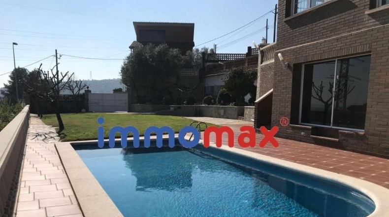 Barcelona - Sant Boi de Llobregat - 422m2