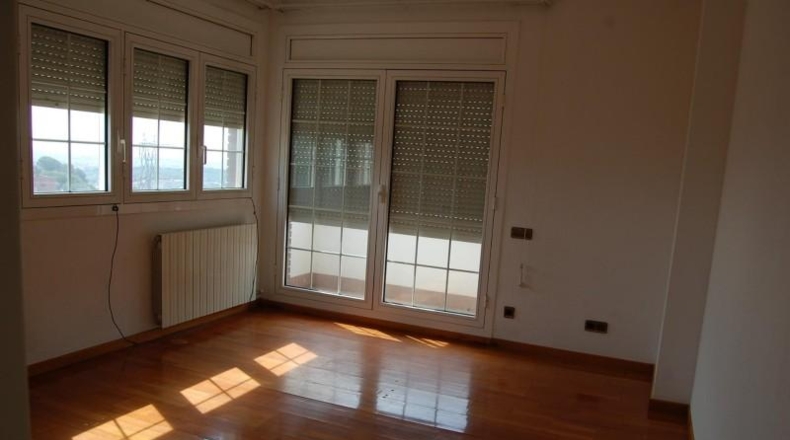 Barcelona - Sant Boi de Llobregat - 422m2