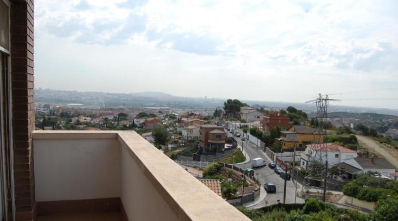 Barcelona - Sant Boi de Llobregat - 422m2