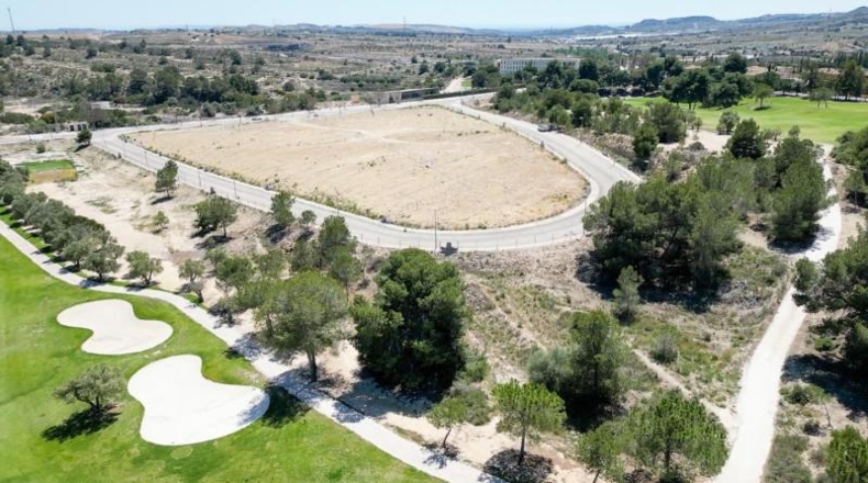 Alicante - Monforte del Cid - 935m2