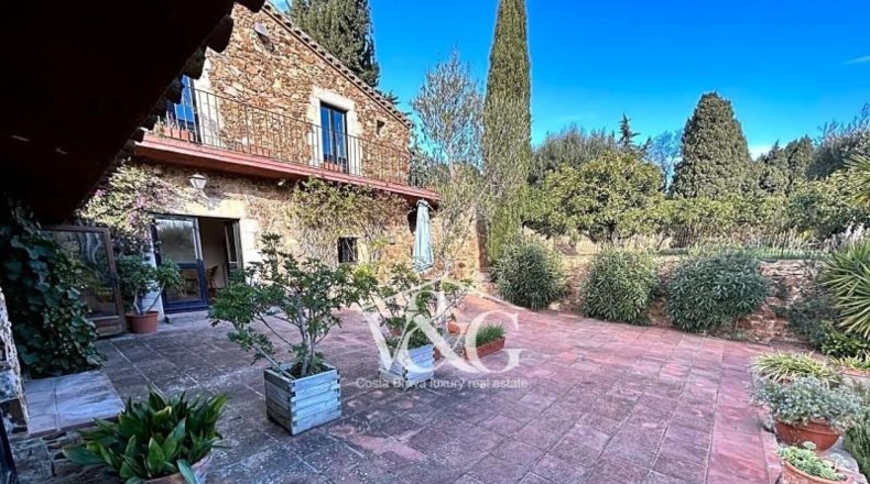 Gerona - Mont-ras - 650m2