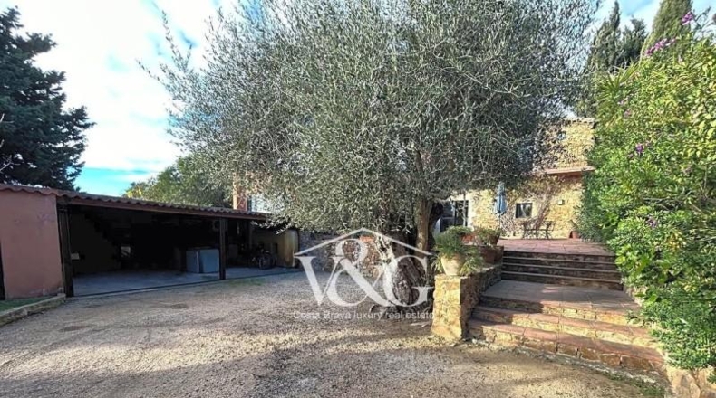 Gerona - Mont-ras - 650m2
