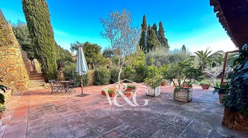 Gerona - Mont-ras - 650m2