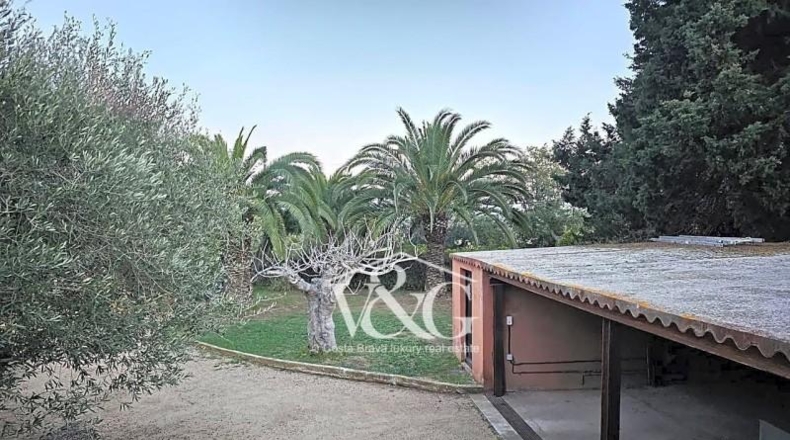 Gerona - Mont-ras - 650m2