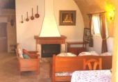 Отдельно стоящий дом с участком на продажу в городе Binissalem Фото