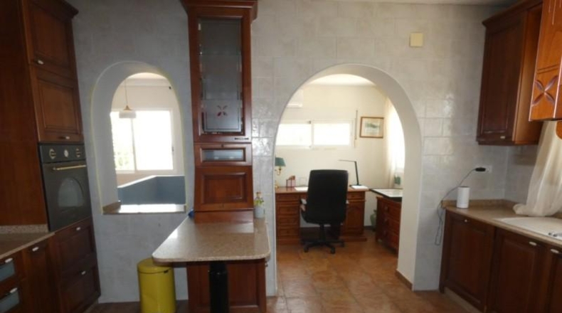Alicante - Alfaz del Pi - 2122m2