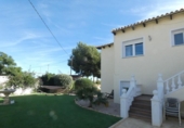 Chalet independiente con terreno en venta en la España, L'Alfàs del Pi, ref: TR172768 foto