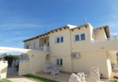 Chalet independiente con terreno en venta en la España, L'Alfàs del Pi, ref: TR172768 foto