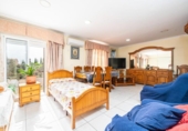 Casa de camp amb terreny en venda a la España, Sant Llorenç des Cardassar, ref.: TR337131 foto