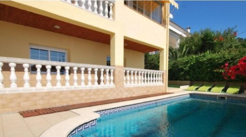Gerona - Lloret de Mar - 456m2